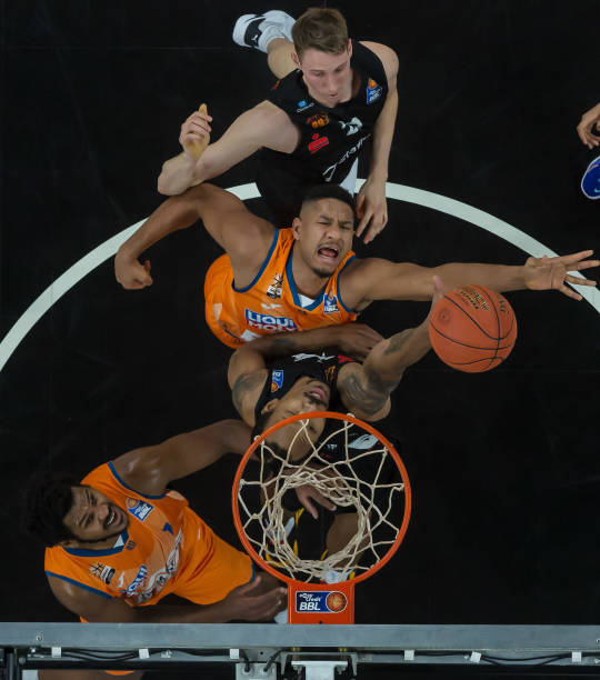 新时代的时 新时代的时