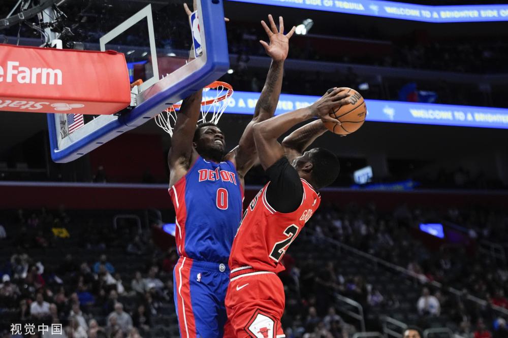 通过社交媒 通过社交媒