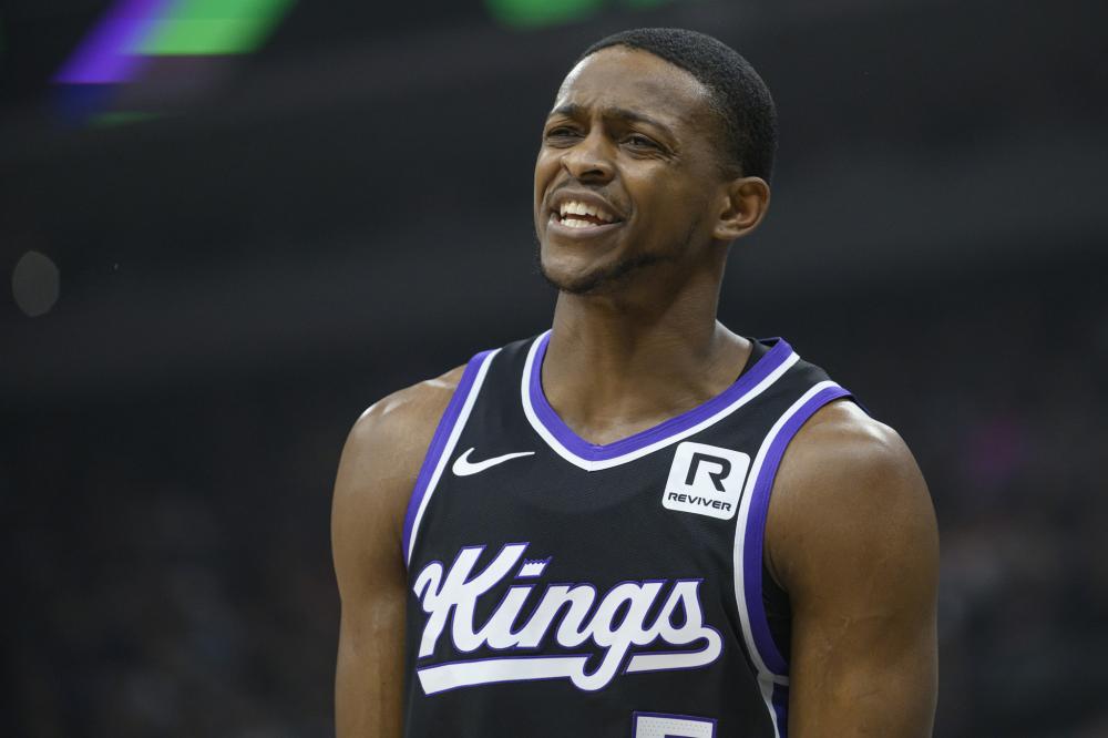 球队的左路 球队的左路