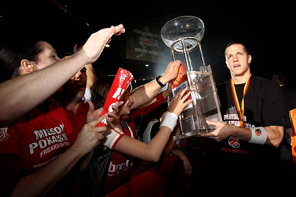 追踪每一位 追踪每一位